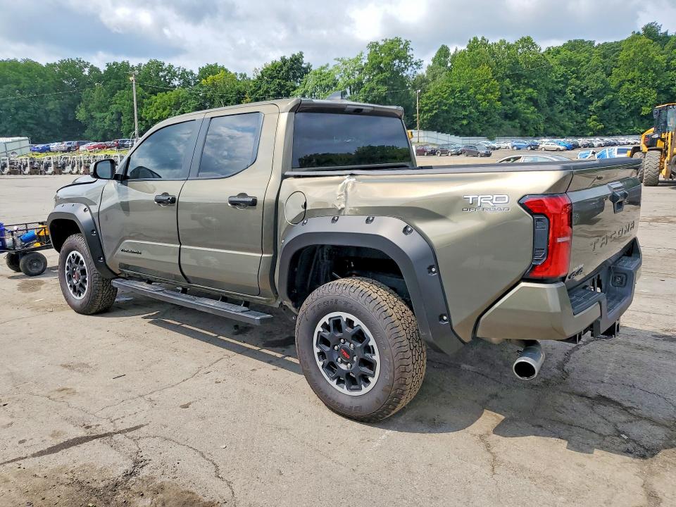2025 Toyota Tacoma მანქანა იყიდება აუქციონზე, vin: 3TMLB5JN0SM180238, აუქციონის ნომერი: 65209776