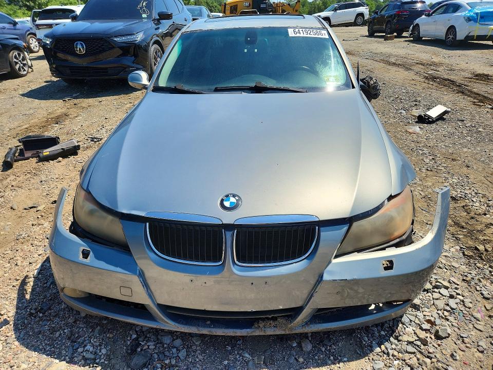 2006 Bmw 325 მანქანა იყიდება აუქციონზე, vin: WBAVD13506KV04212, აუქციონის ნომერი: 64192586
