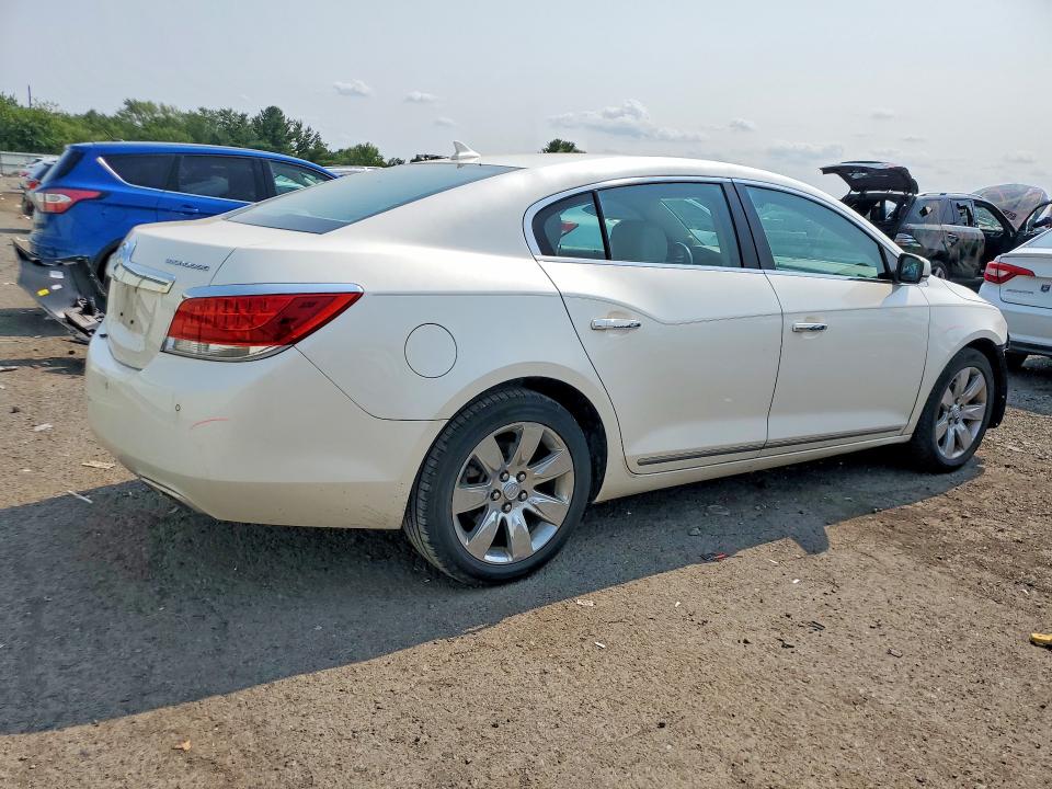 2013 Buick Lacrosse მანქანა იყიდება აუქციონზე, vin: 1G4GC5E31DF185079, აუქციონის ნომერი: 64940446