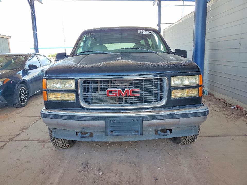 1999 Gmc Suburban მანქანა იყიდება აუქციონზე, vin: 3GKFK16R2XG524325, აუქციონის ნომერი: 65141046