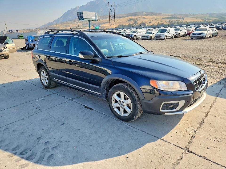 63767206 :رقم المزاد ، YV4952BZ8B1106299 vin ، 2011 Volvo Xc70 مزاد بيع