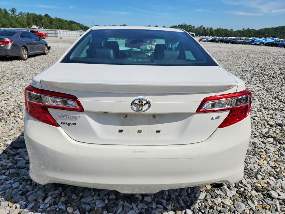 65658776 :رقم المزاد ، 4T1BF1FK3EU433037 vin ، 2014 Toyota Camry مزاد بيع
