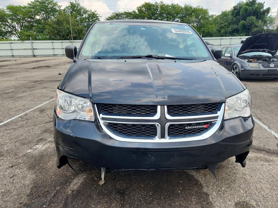 64462016 :رقم المزاد ، 2C4RDGBG5GR171812 vin ، 2016 Dodge Grand Caravan مزاد بيع