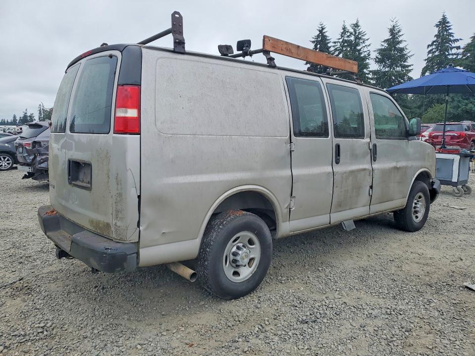 64457736 :رقم المزاد ، 1GCGG25V571144836 vin ، 2007 Chevrolet Express G2500 مزاد بيع
