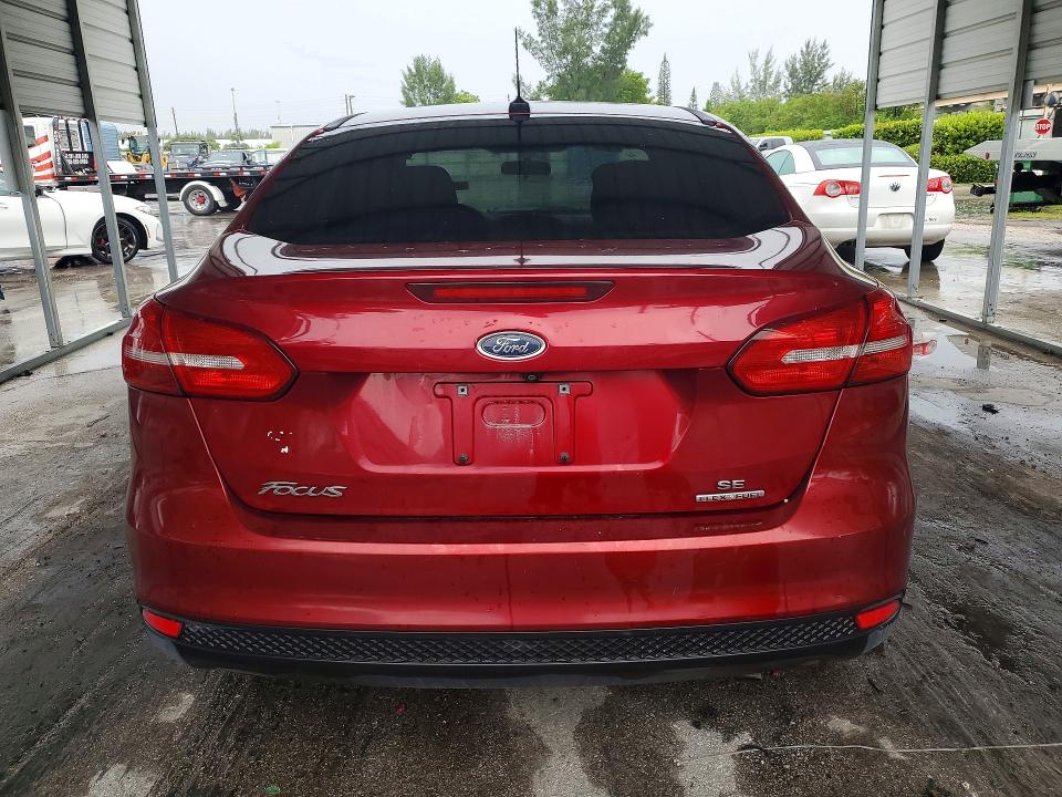 63952746 :رقم المزاد ، 1FADP3F29GL236877 vin ، 2016 Ford Focus مزاد بيع