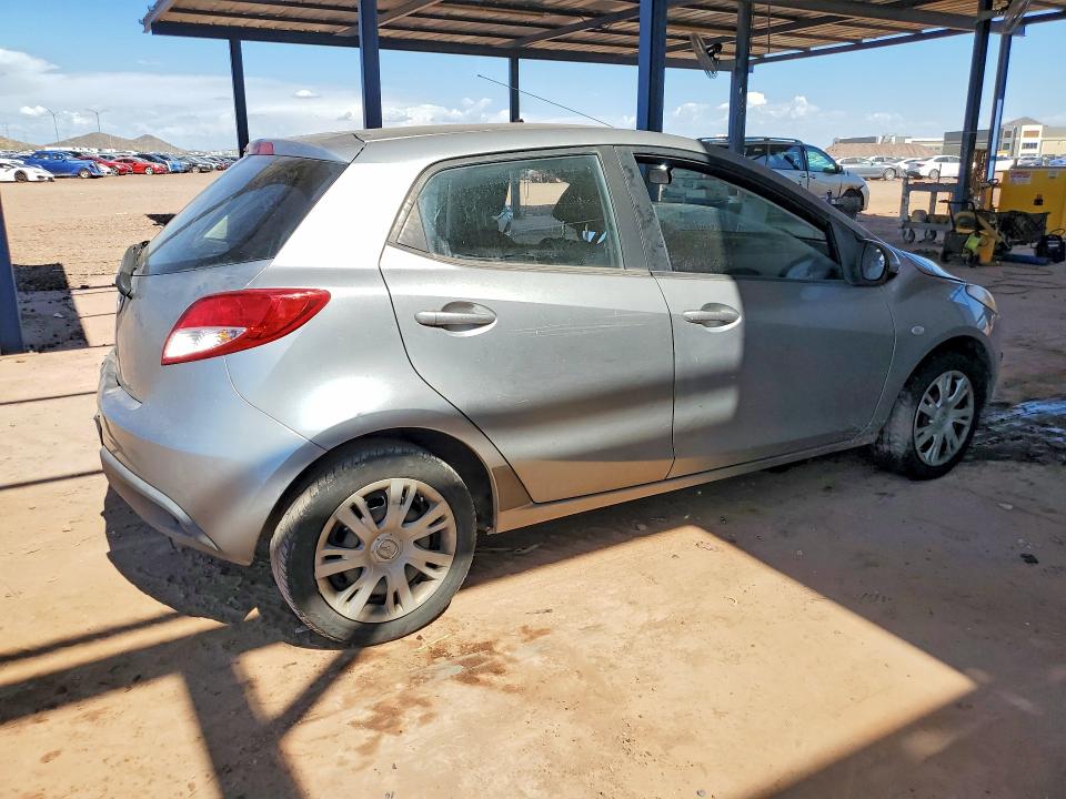64399976 :رقم المزاد ، JM1DE1KY4D0153885 vin ، 2013 Mazda Mazda 2 مزاد بيع