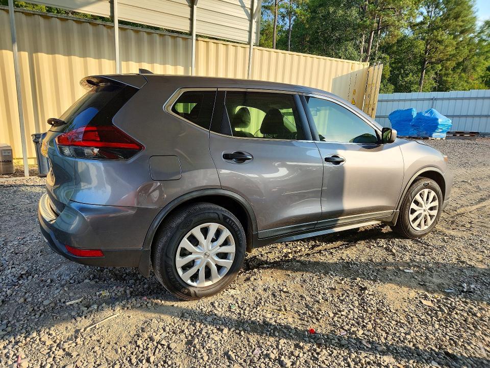 2018 Nissan Rogue მანქანა იყიდება აუქციონზე, vin: KNMAT2MT6JP582643, აუქციონის ნომერი: 65847536