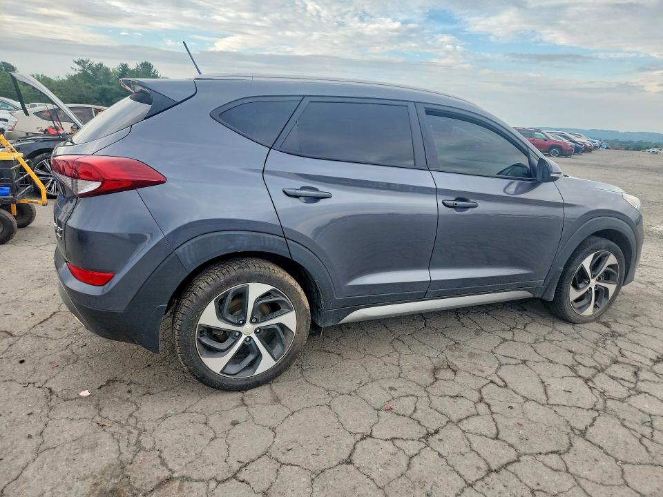 66899446 :رقم المزاد ، KM8J3CA22HU265032 vin ، 2017 Hyundai Tucson مزاد بيع