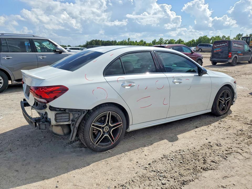 Aukcja sprzedaży 2020 Mercedes-benz A, vin: W1K3G4FB1LW043620, numer aukcji: 64459716
