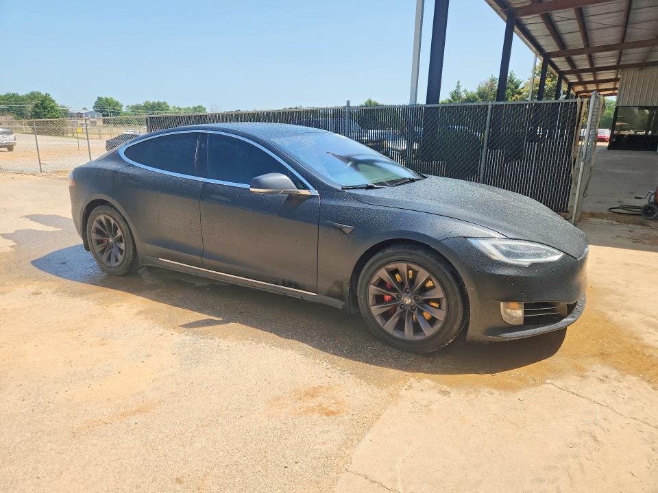 Продаж на аукціоні авто 2020 Tesla Model S, vin: 5YJSA1E43LF400020, номер лоту: 63445936