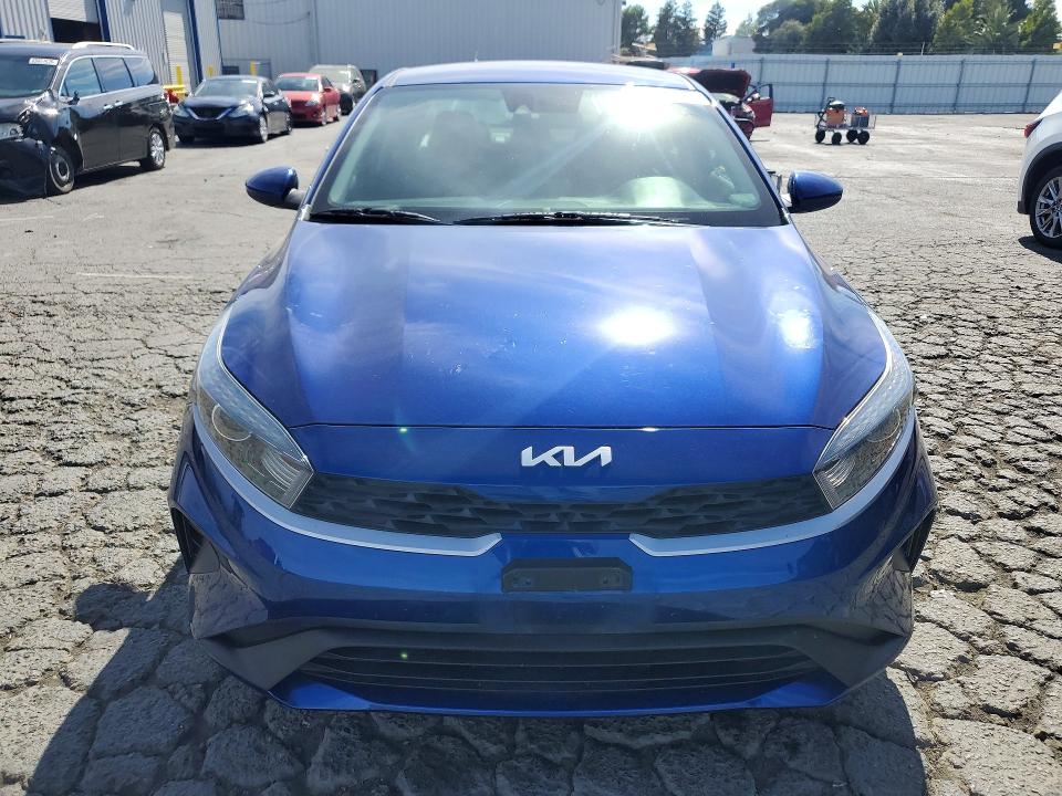 65697316 :رقم المزاد ، 3KPF24AD2NE417406 vin ، 2022 Kia Forte مزاد بيع