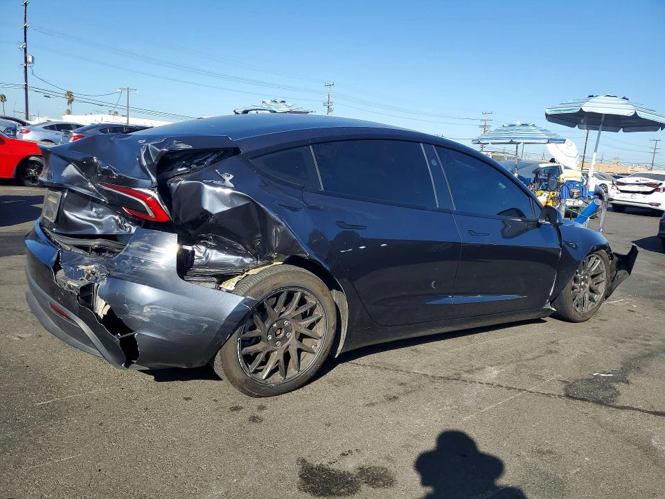 2025 Tesla Model 3 მანქანა იყიდება აუქციონზე, vin: 5YJ3E1EA8SF940301, აუქციონის ნომერი: 66615456