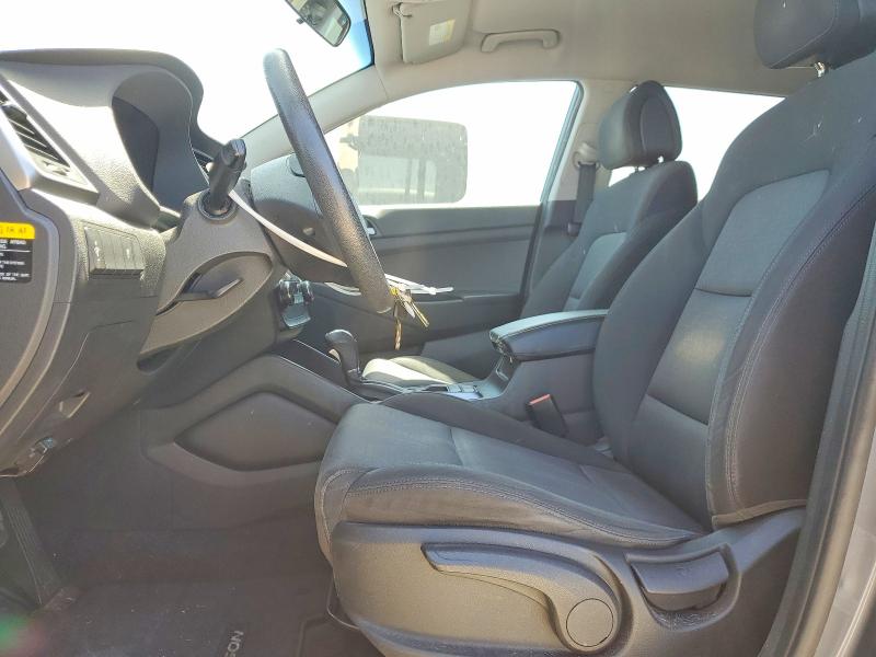 65055406 :رقم المزاد ، KM8J23A45HU438692 vin ، 2017 Hyundai Tucson مزاد بيع