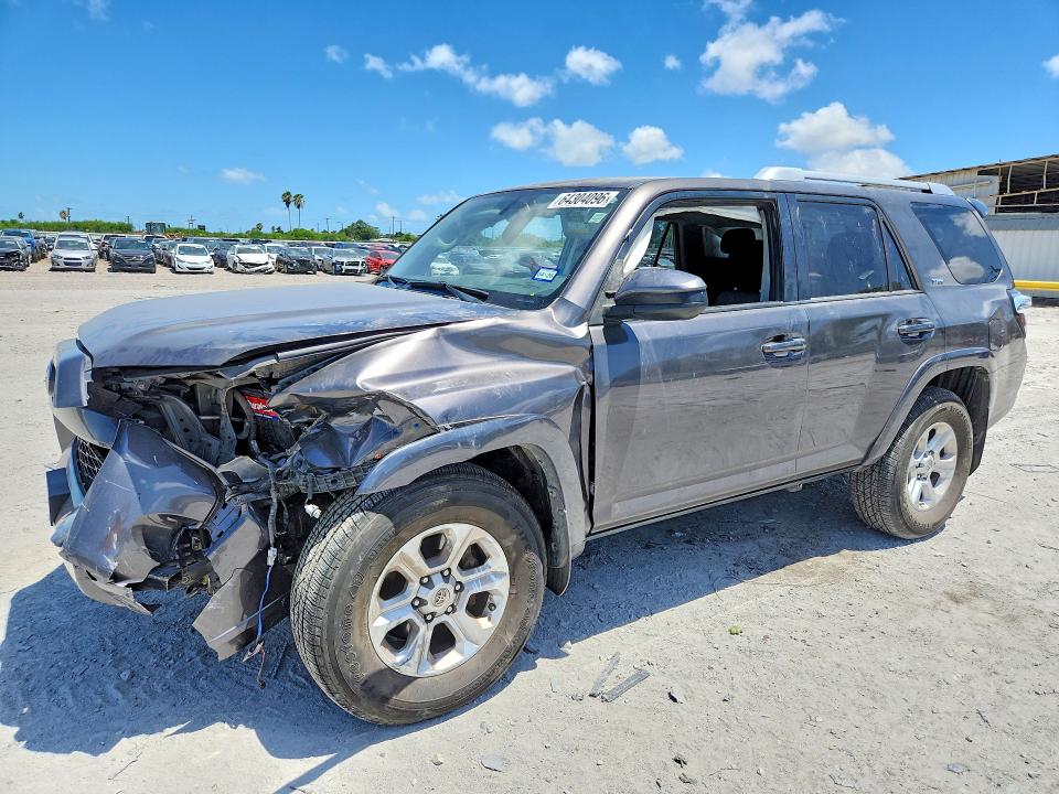 64304096 :رقم المزاد ، JTEZU5JR2J5165652 vin ، 2018 Toyota 4runner مزاد بيع