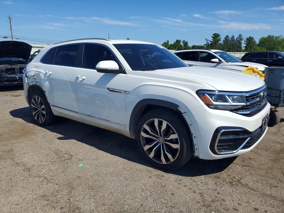 2021 Volkswagen Atlas Cross Sport მანქანა იყიდება აუქციონზე, vin: 1V2SE2CA8MC206115, აუქციონის ნომერი: 63383856