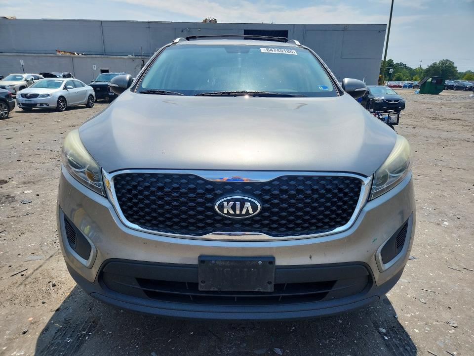 2017 Kia Sorento მანქანა იყიდება აუქციონზე, vin: 5XYPG4A52HG269764, აუქციონის ნომერი: 64745186