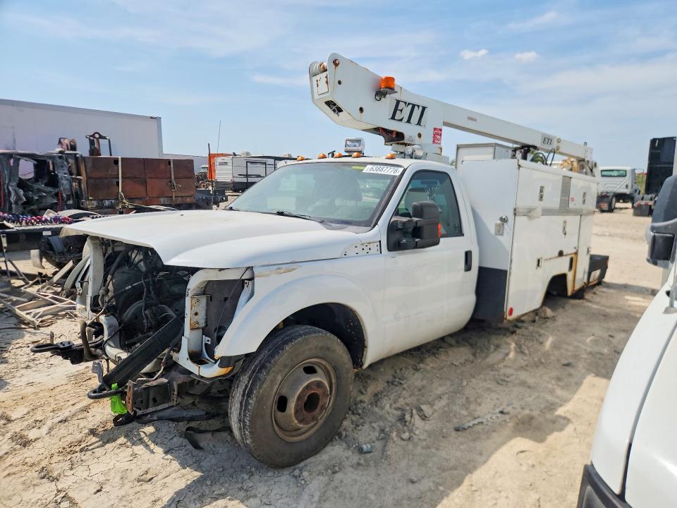 63887776 :رقم المزاد ، 1FDRF3G61BEA42227 vin ، 2011 Ford F350 مزاد بيع