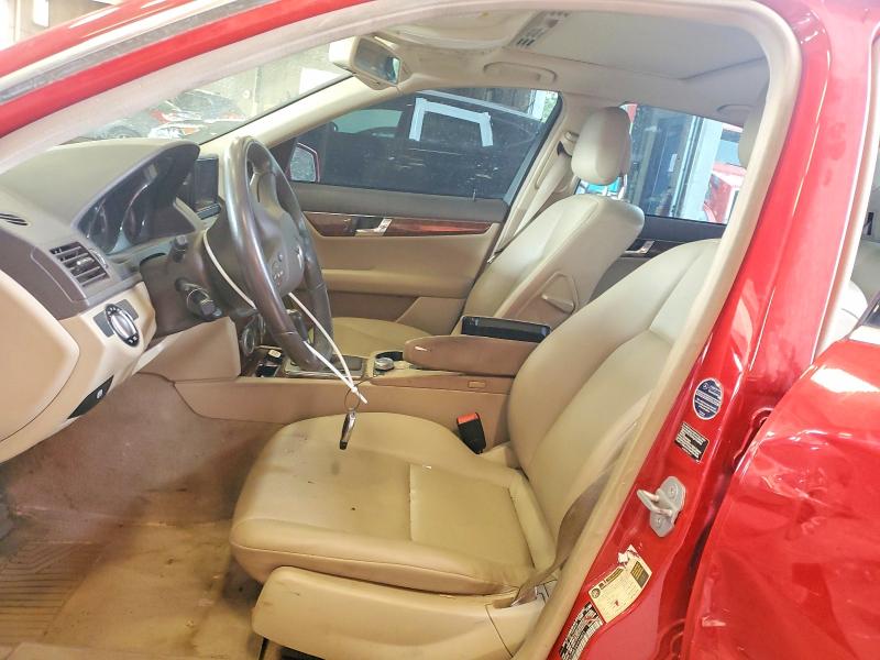 64466026 :رقم المزاد ، WDDGF8BB3AF435805 vin ، 2010 Mercedes-benz C مزاد بيع