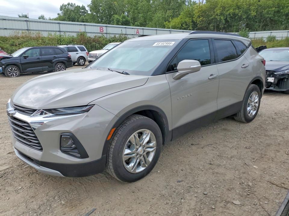 66182986 :رقم المزاد ، 3GNKBCR4XMS561970 vin ، 2021 Chevrolet Blazer مزاد بيع