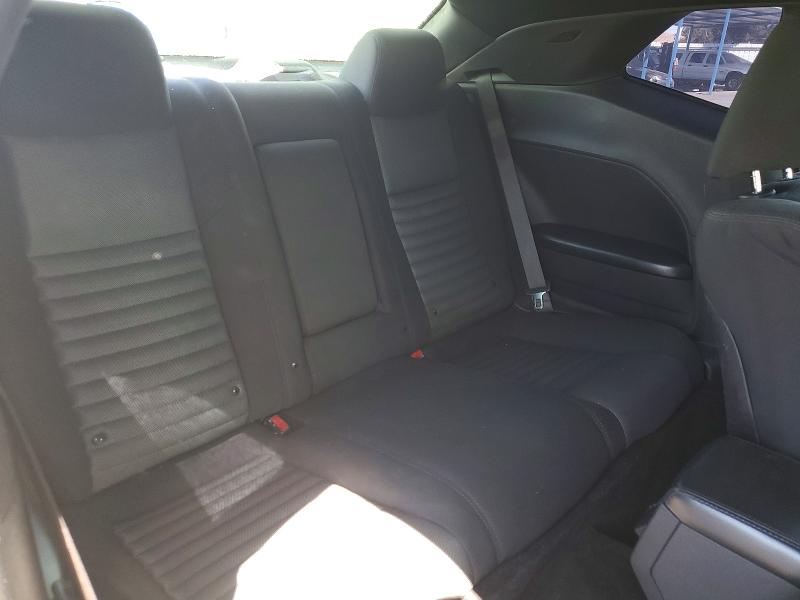 63921236 :رقم المزاد ، 2C3CDYAG5DH705152 vin ، 2013 Dodge Challenger مزاد بيع