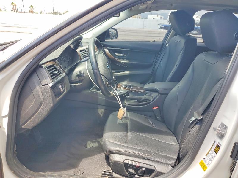 64592366 :رقم المزاد ، WBA3C1C59FK122724 vin ، 2015 Bmw 328 مزاد بيع