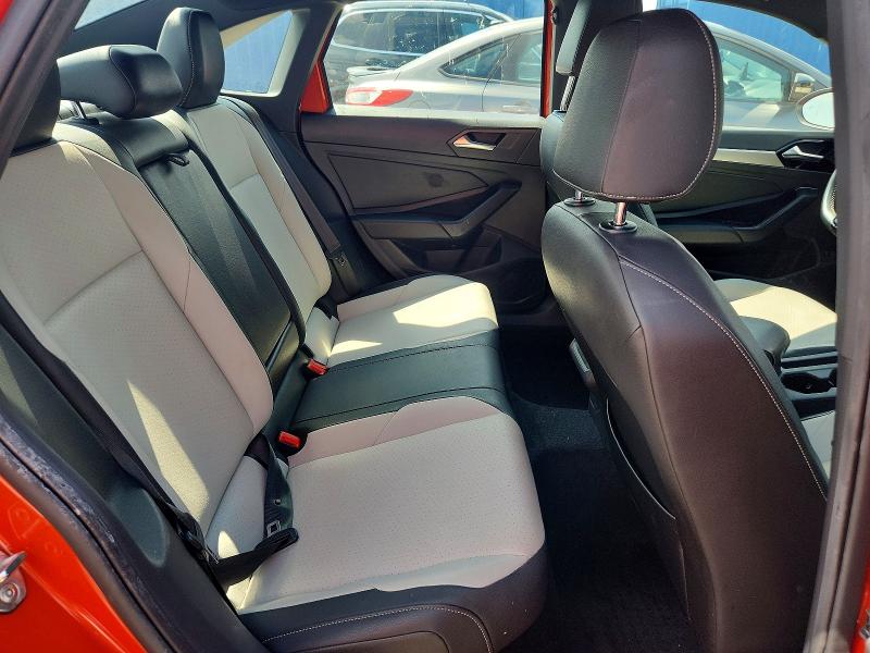 63900936 :رقم المزاد ، 3VWCB7BU4LM040113 vin ، 2020 Volkswagen Jetta مزاد بيع