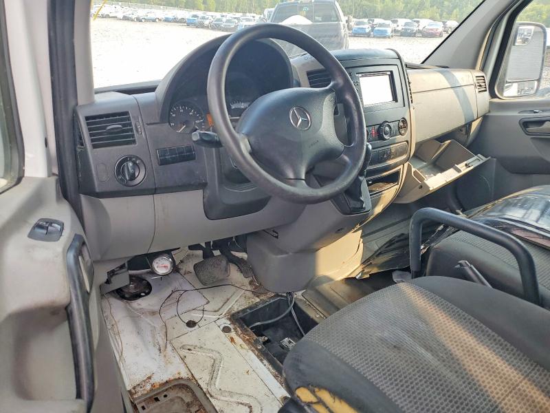 2011 Mercedes-benz Sprinter მანქანა იყიდება აუქციონზე, vin: WD3PE7CCXB5608400, აუქციონის ნომერი: 63819386