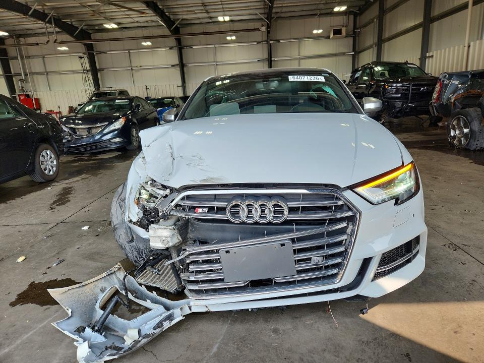2018 Audi S3 მანქანა იყიდება აუქციონზე, vin: WAUB1GFF3J1007737, აუქციონის ნომერი: 64071236
