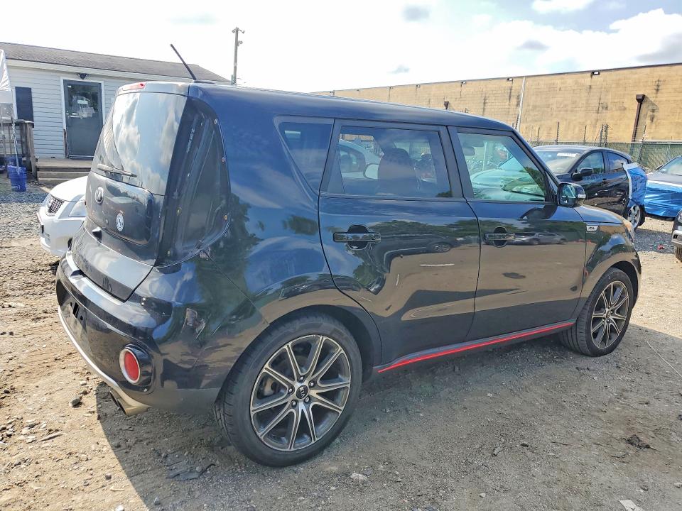 Продаж на аукціоні авто 2018 Kia Soul, vin: KNDJX3AA5J7521040, номер лоту: 65190026