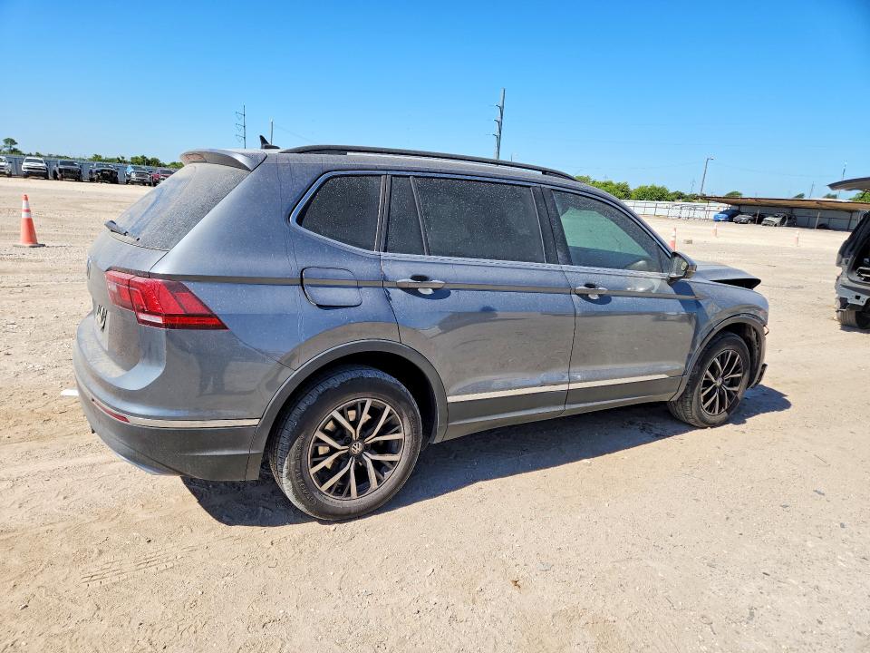 2020 Volkswagen Tiguan მანქანა იყიდება აუქციონზე, vin: 3VV3B7AX5LM038175, აუქციონის ნომერი: 65232236