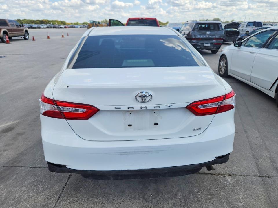 Aukcja sprzedaży 2018 Toyota Camry, vin: JTNB11HK5J3028311, numer aukcji: 64577306