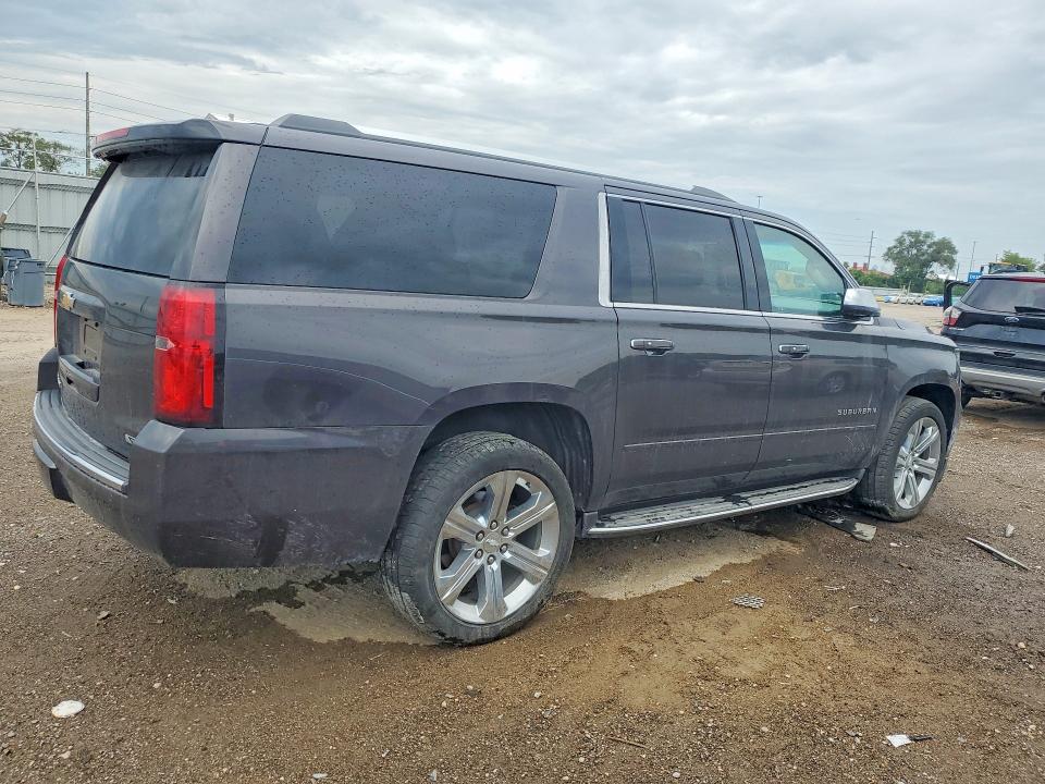 2018 Chevrolet Suburban მანქანა იყიდება აუქციონზე, vin: 1GNSKJKC5JR109283, აუქციონის ნომერი: 66050176