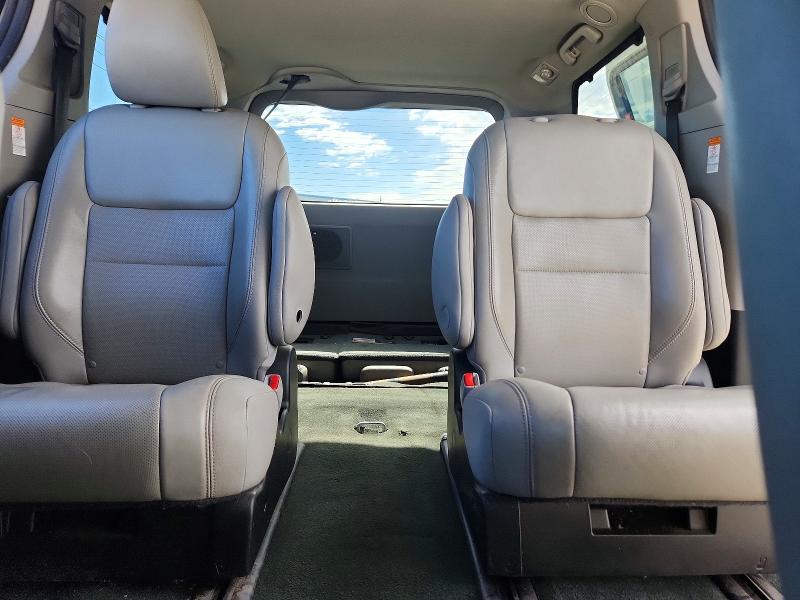 2017 Toyota Sienna მანქანა იყიდება აუქციონზე, vin: 5TDDZ3DC7HS152900, აუქციონის ნომერი: 65854946