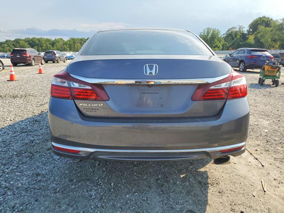 Aukcja sprzedaży 2017 Honda Accord, vin: 1HGCR2F35HA251717, numer aukcji: 64810756