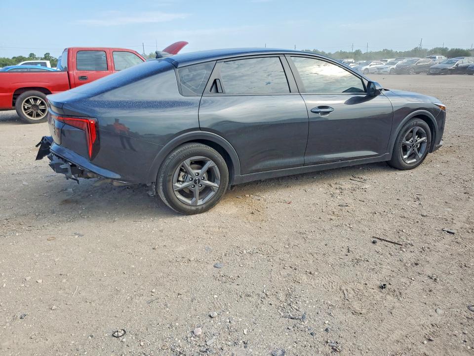 67180256 :رقم المزاد ، 3KPFT4DE5SE033861 vin ، 2025 Kia K4 مزاد بيع
