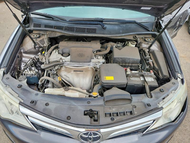 64674306 :رقم المزاد ، 4T1BF1FK7EU776918 vin ، 2014 Toyota Camry مزاد بيع