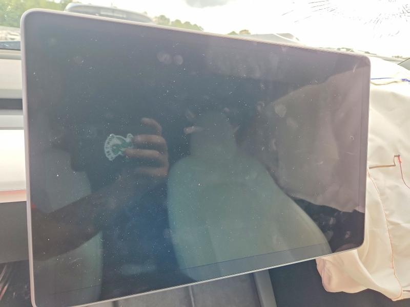 63258286 :رقم المزاد ، 7SAYGDEF9PF842689 vin ، 2023 Tesla Model Y مزاد بيع