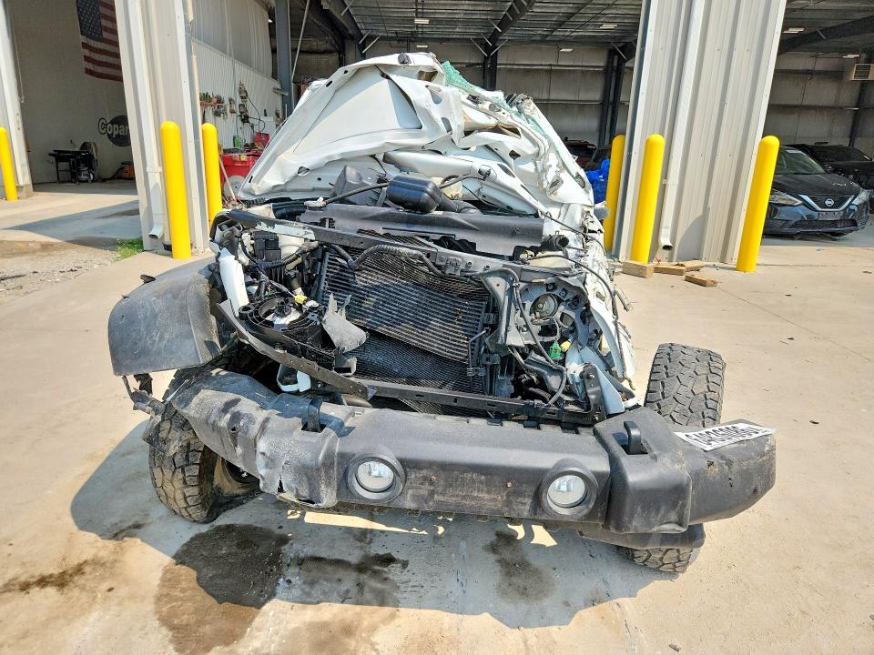 Продаж на аукціоні авто 2015 Jeep Wrangler, vin: 1C4AJWAG0FL527818, номер лоту: 64836086