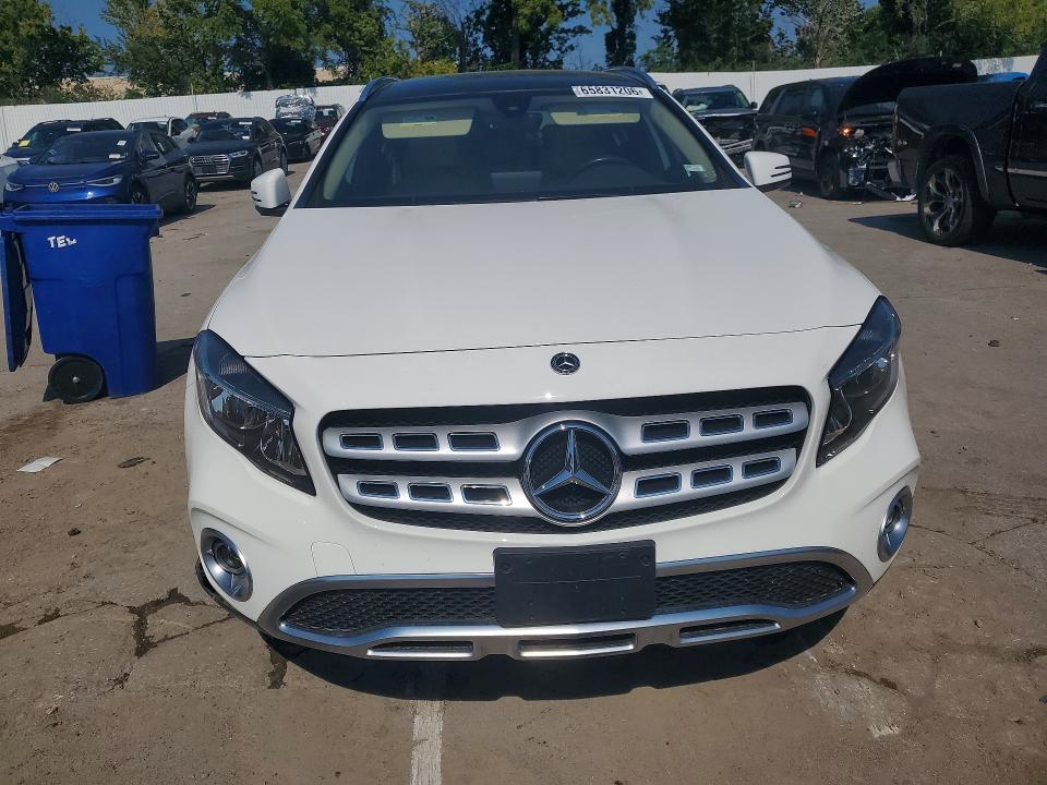 65831206 :رقم المزاد ، WDCTG4GB6KU005524 vin ، 2019 Mercedes-benz Gla مزاد بيع