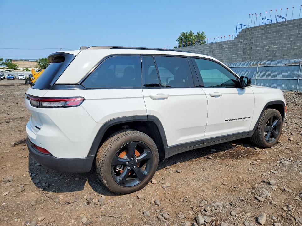 Продажа на аукционе авто 2024 Jeep Grand Cherokee, vin: 1C4RJHBG5RC223370, номер лота: 64601606