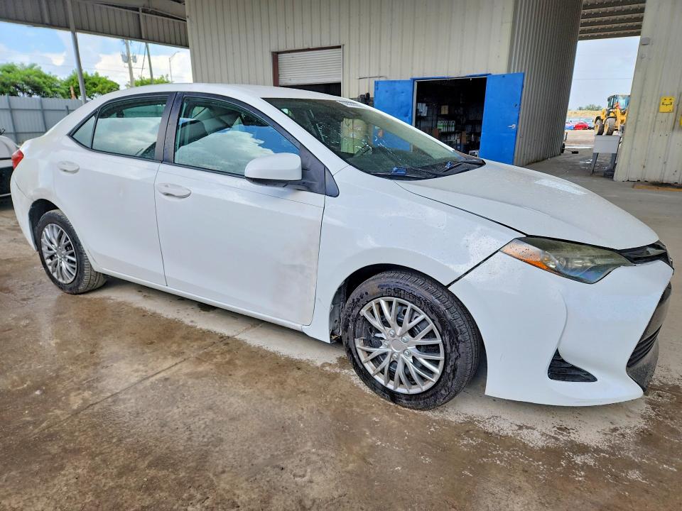 66828526 :رقم المزاد ، 5YFBURHE2KP877602 vin ، 2019 Toyota Corolla مزاد بيع