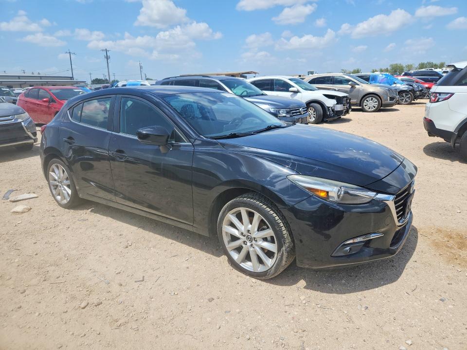 67301696 :رقم المزاد ، 3MZBN1M37HM130674 vin ، 2017 Mazda 3 مزاد بيع