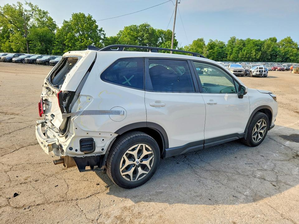 Продажа на аукционе авто 2024 Subaru Forester, vin: JF2SKACC3RH417773, номер лота: 64909056