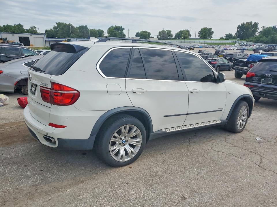 2012 Bmw X5 მანქანა იყიდება აუქციონზე, vin: 5UXZV8C55CL422457, აუქციონის ნომერი: 64637016