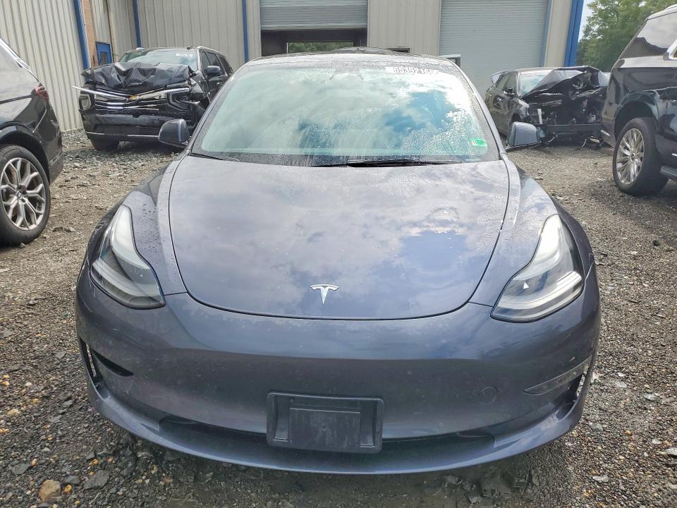 65392166 :رقم المزاد ، 5YJ3E1EBXNF290934 vin ، 2022 Tesla Model 3 مزاد بيع