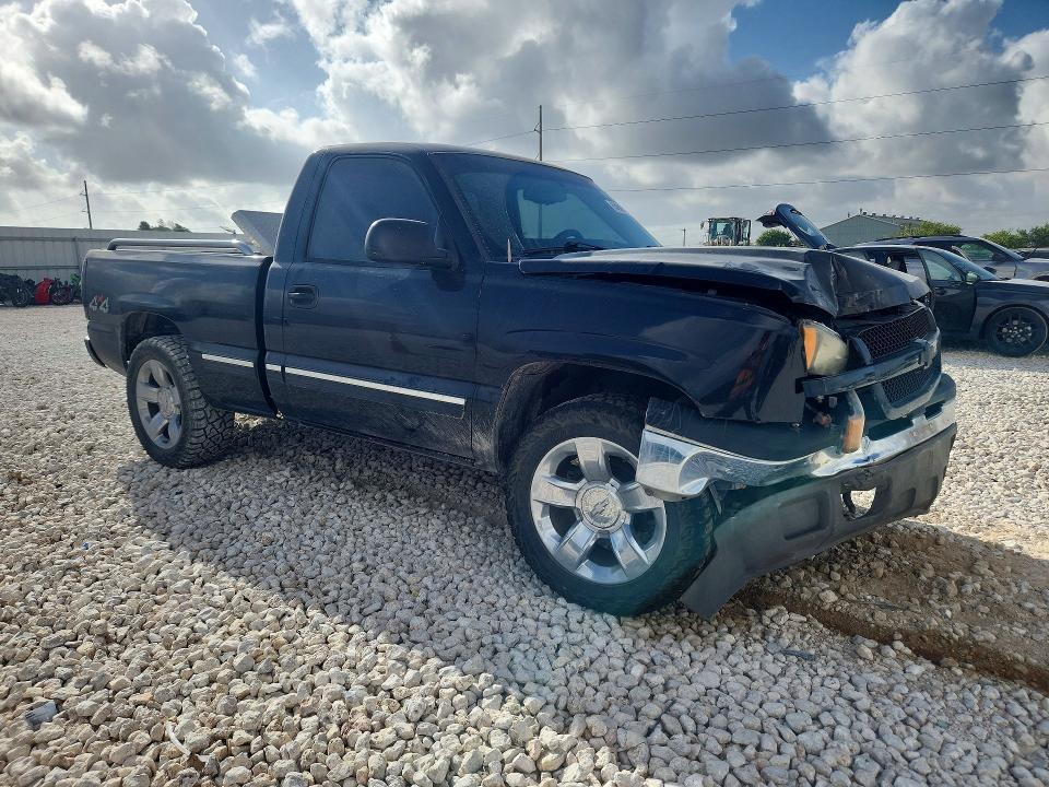 65038796 :رقم المزاد ، 1GCEK14V23Z332985 vin ، 2003 Chevrolet Silverado مزاد بيع