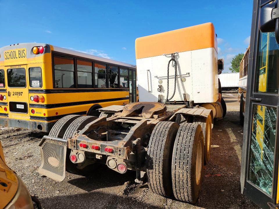 Продажа на аукционе авто 2003 Peterbilt 385, vin: 1XPGDU9X13N803481, номер лота: 64518126