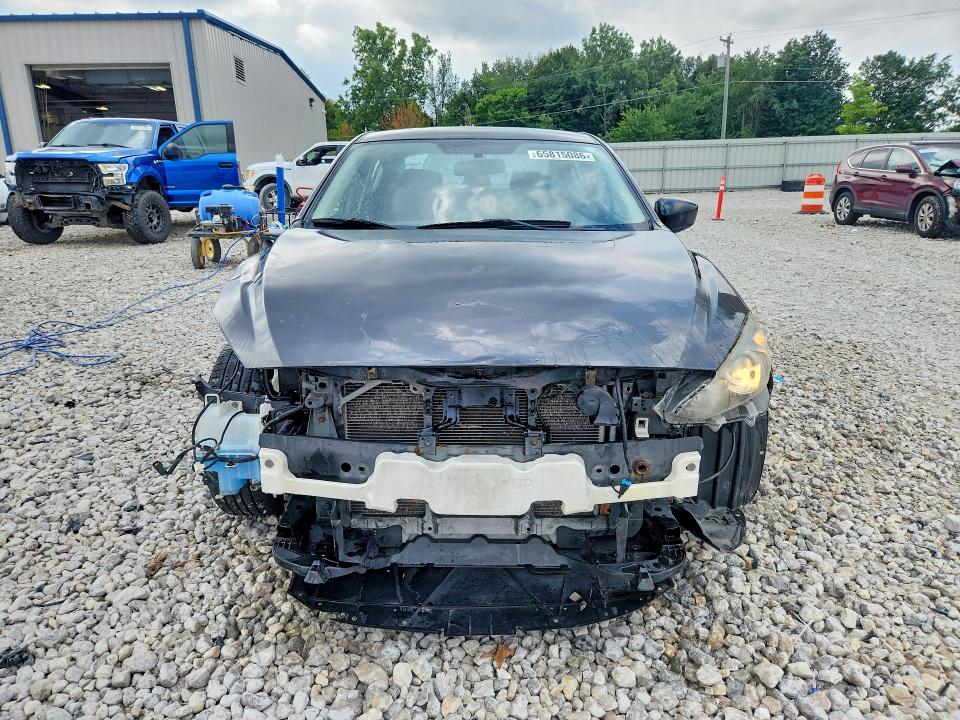 65815086 :رقم المزاد ، JM1BM1T78F1237401 vin ، 2015 Mazda 3 مزاد بيع
