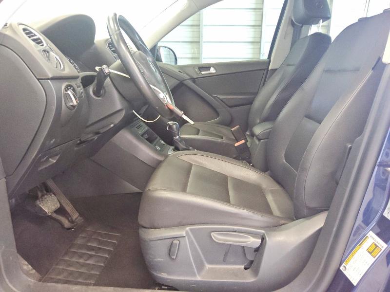 2016 Volkswagen Tiguan მანქანა იყიდება აუქციონზე, vin: WVGAV7AX3GW600945, აუქციონის ნომერი: 64323396