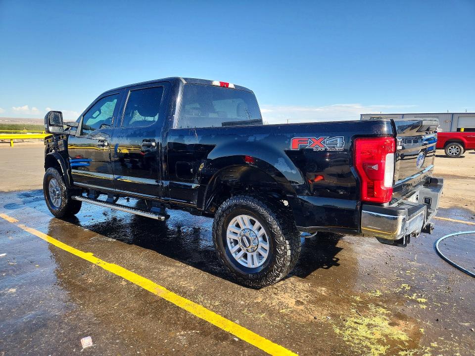 65301846 :رقم المزاد ، 1FT7W2B65HEC19822 vin ، 2017 Ford F250 مزاد بيع